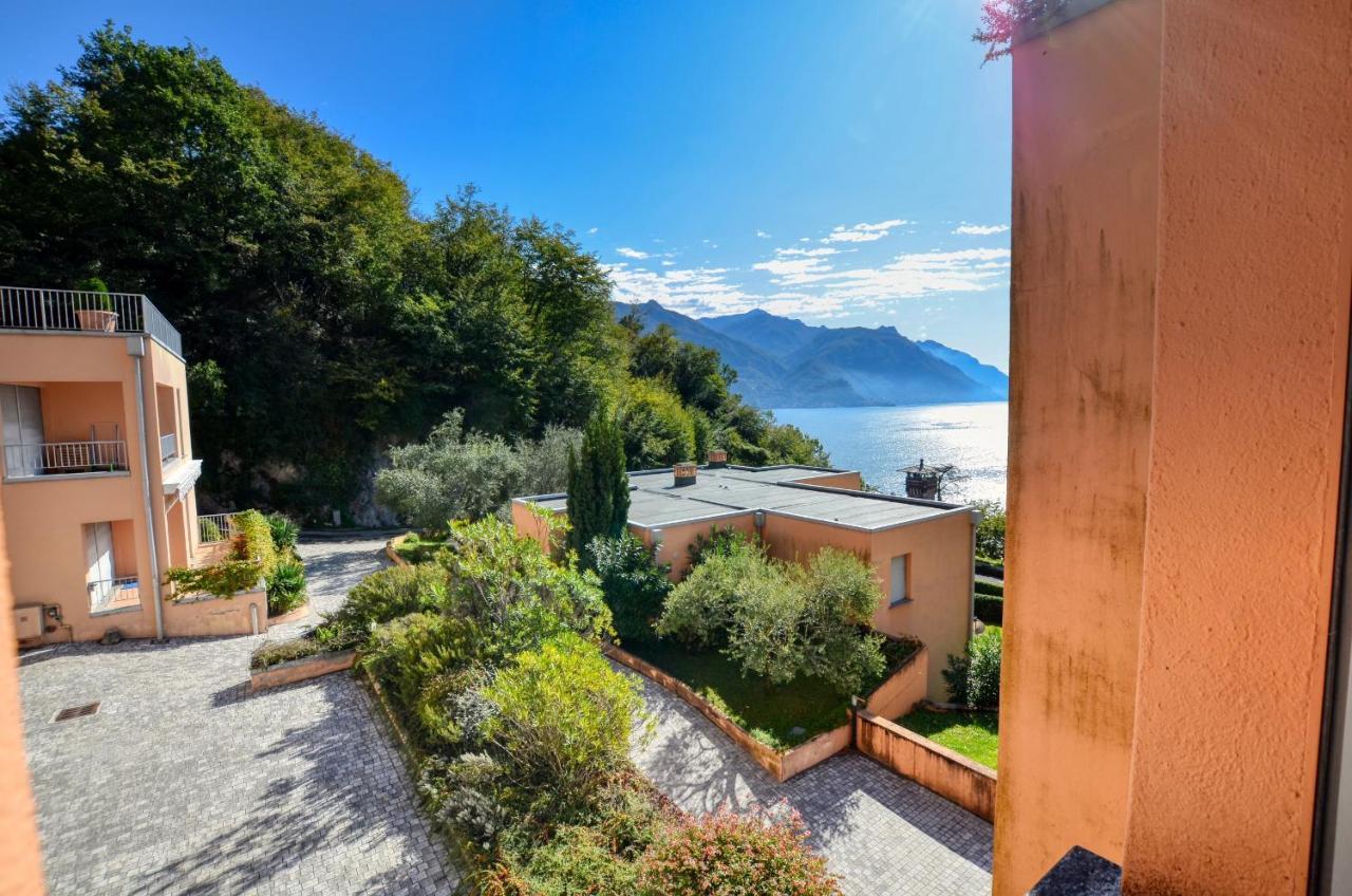 2-Bedroom Lakeview Apartment Bella Gaeta San Siro  Eksteriør billede